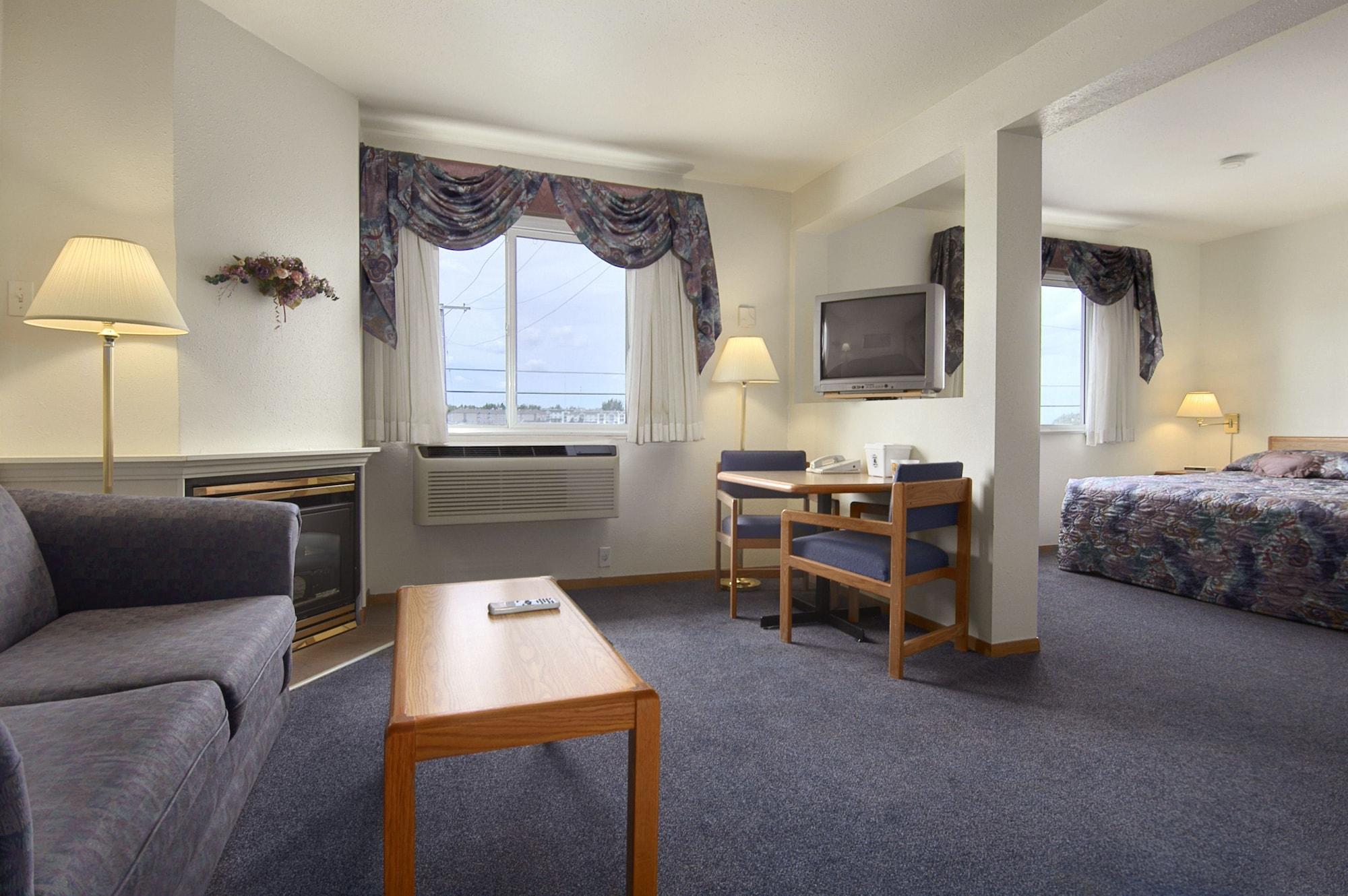 Super 8 By Wyndham Swift Current Hotel Quarto foto